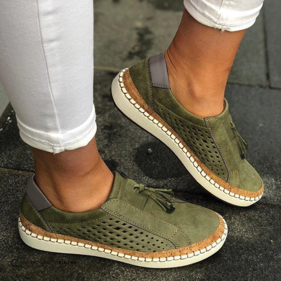 Breatable Slip On Sneakers - VibreMode