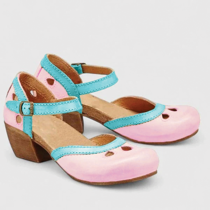 Classic Women's Flat Shoes - VibreMode