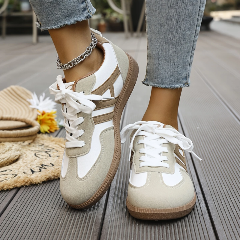 Women's Lace-Up Sneakers Casual Cheryl - VibreMode