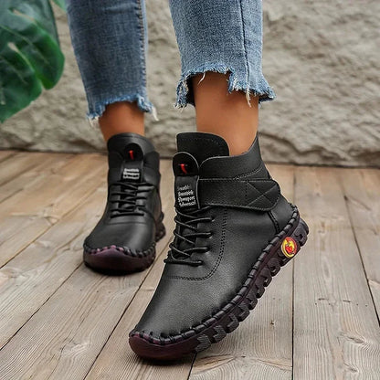 Women's Hiking Shoes