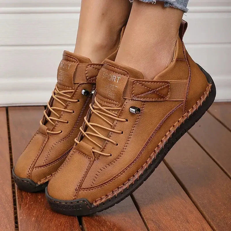 Women's Lace-Up Shoes Comfortable Retro Style - VibreMode