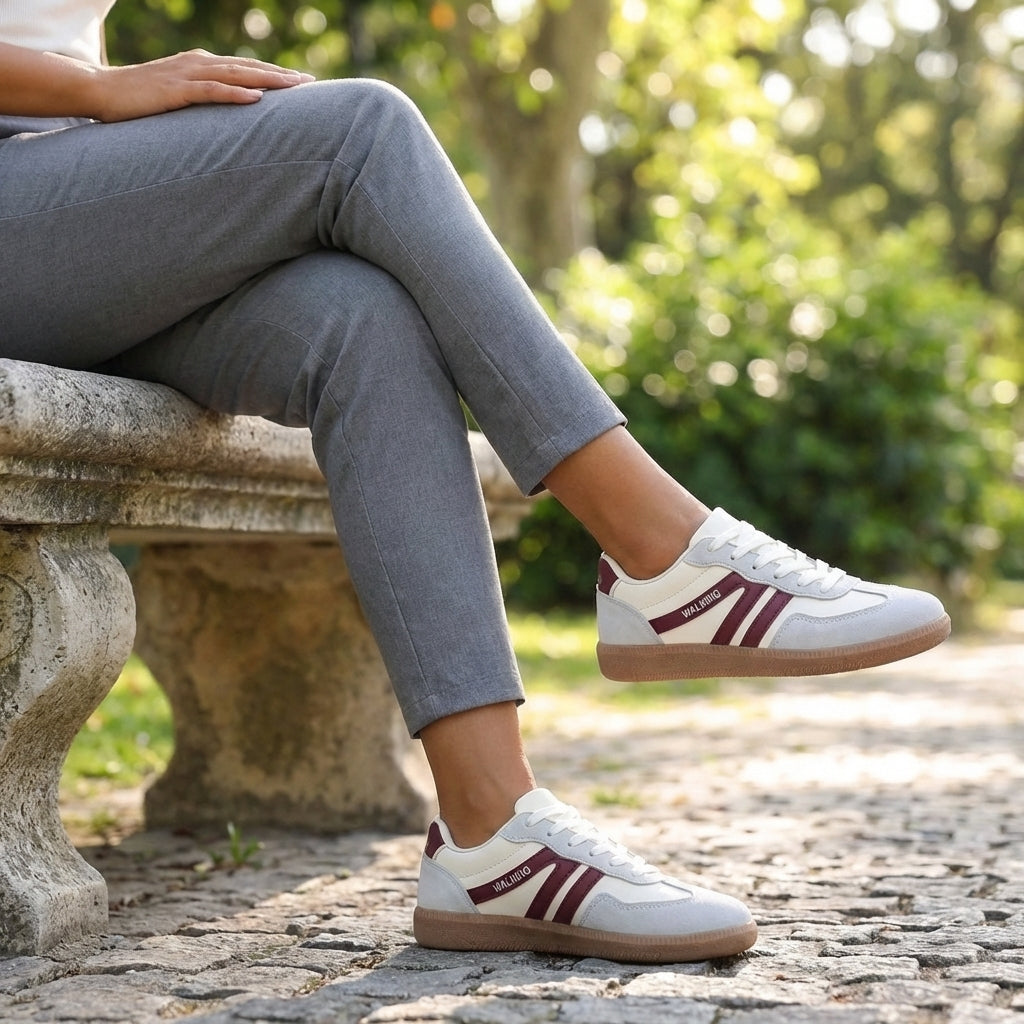 Men's Low- Lace-Up Sneakers Striped Detail