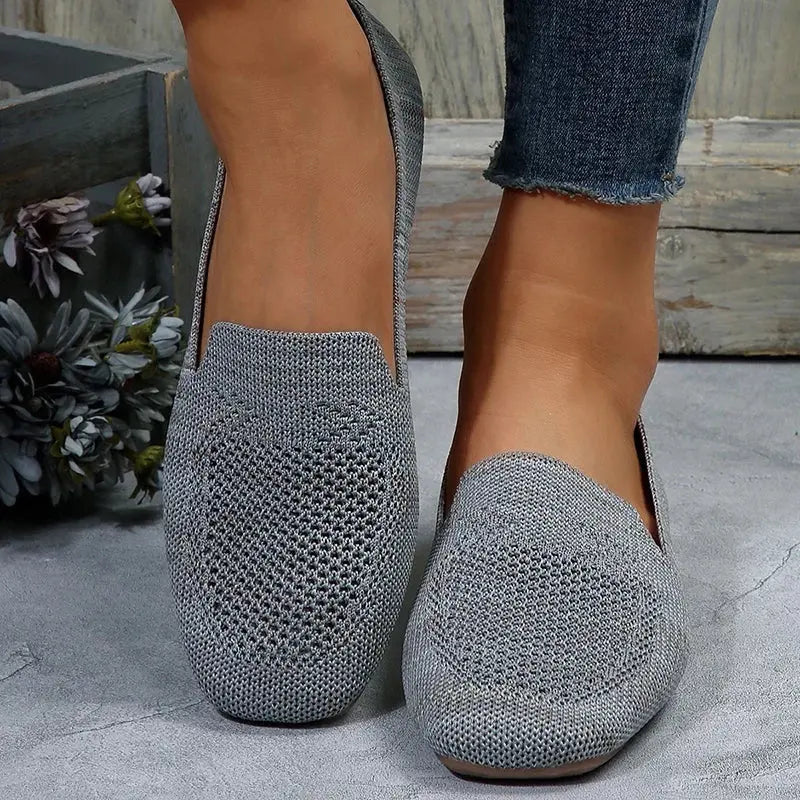 Women's Slip-On Sneakers Lightweight White - VibreMode