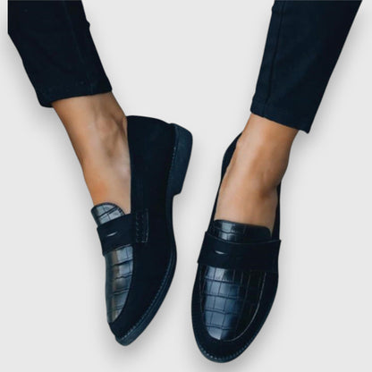 Classic Slip On Loafers for Women - VibreMode