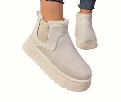 Cozy Comfortable Winter Boots - VibreMode