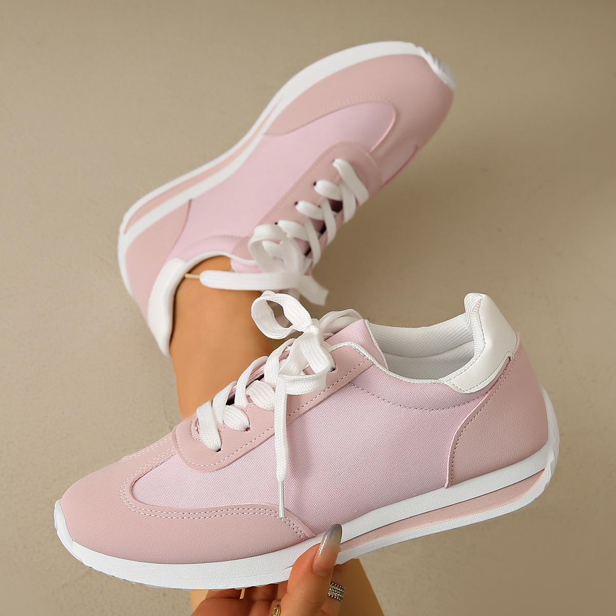 Women's Mesh Supportive Sneakers