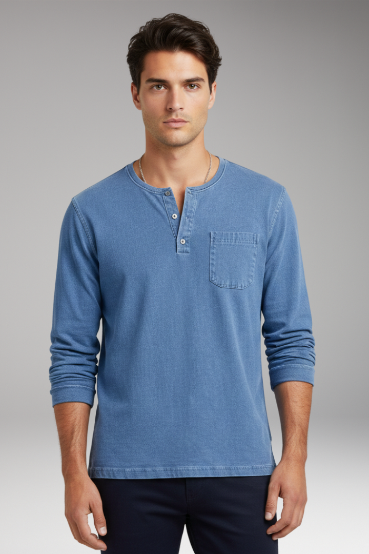 Men's Round Neck T-Shirt With Chest Pocket