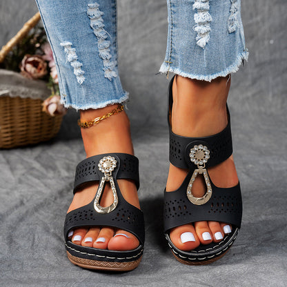 Comfortable Women's Sparkly Flat Sandals