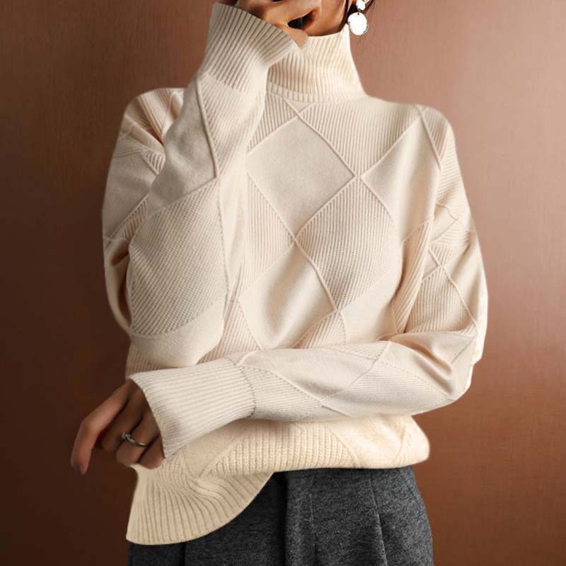 Avery Women's Turtleneck Sweater