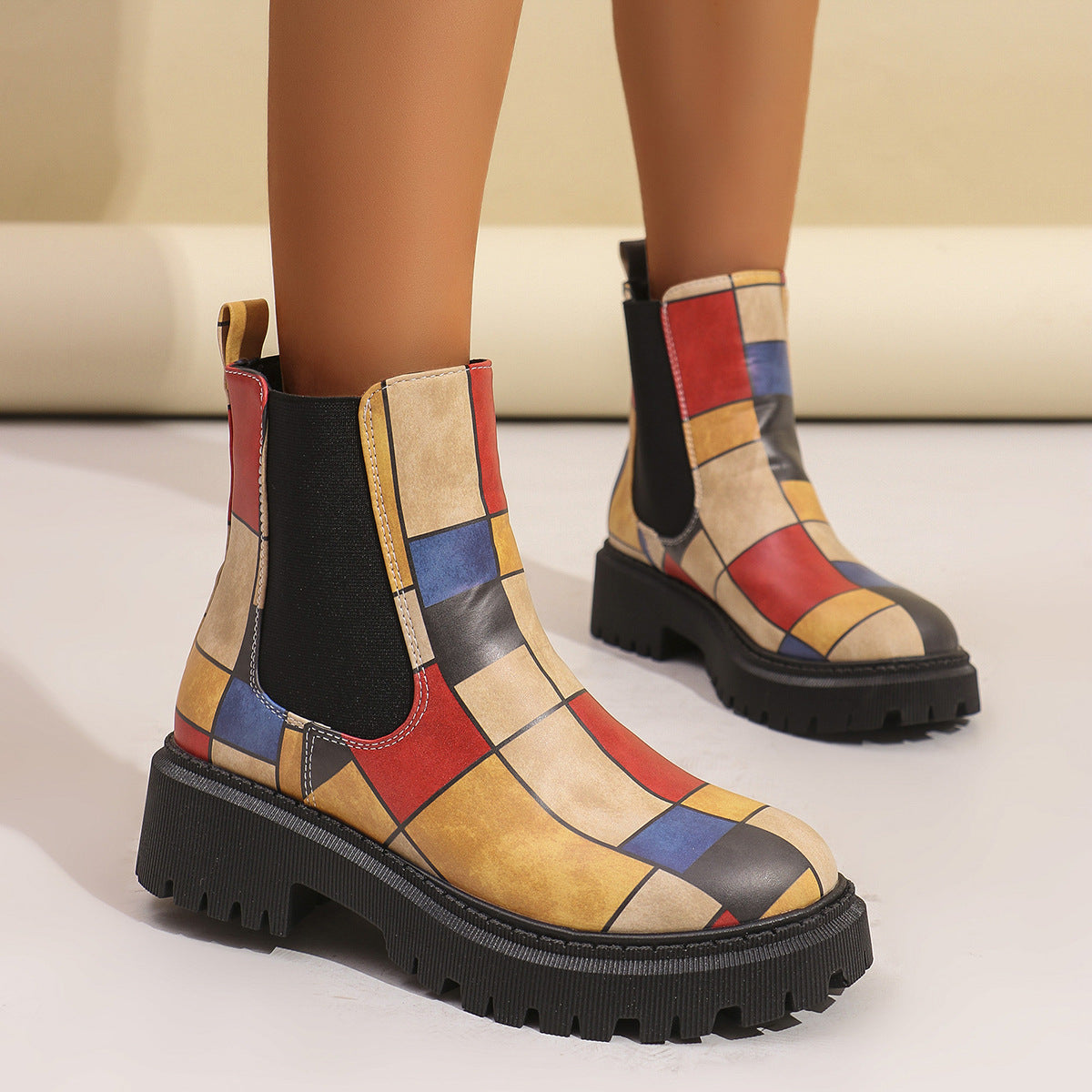 Allegra Women's Geometric Chelsea Boots - VibreMode