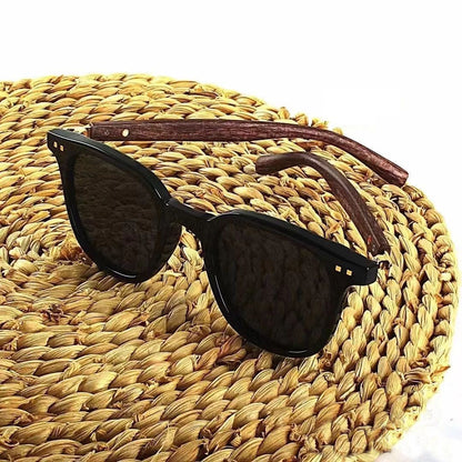 Natural Wood Frame Sunglasses