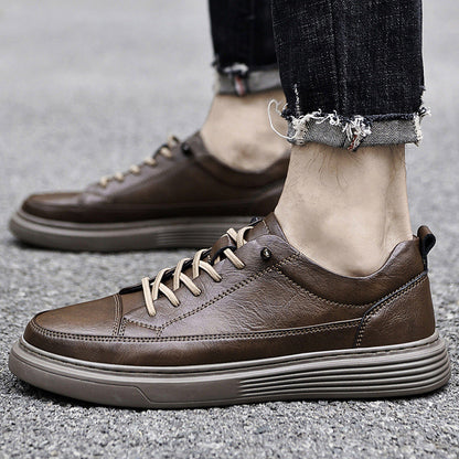 Men's Low- Sneakers Lace-Up Closure