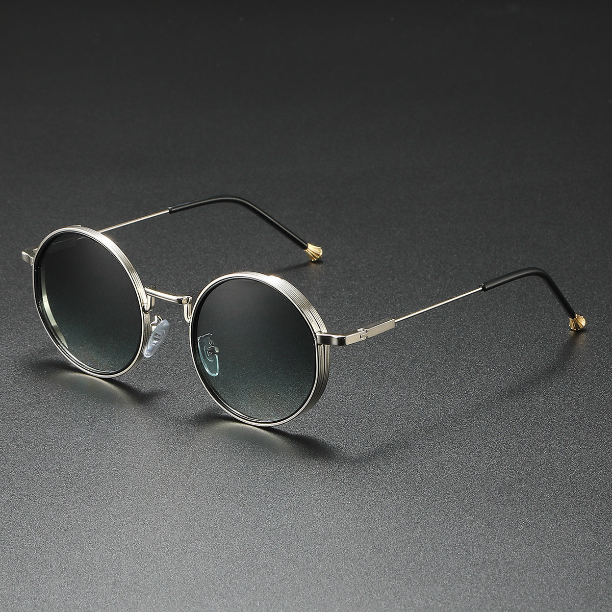 Trendy Polarized Shades