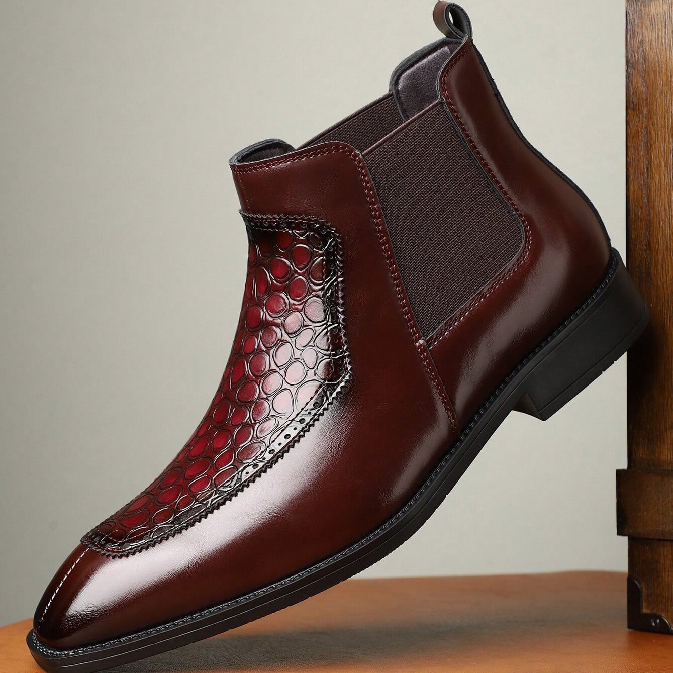 Adrian Men's Chelsea Boots - VibreMode