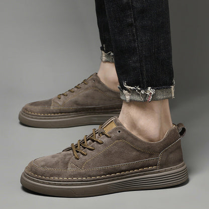 Men's Casual Lace-Up Sneakers Contrast Sole Black