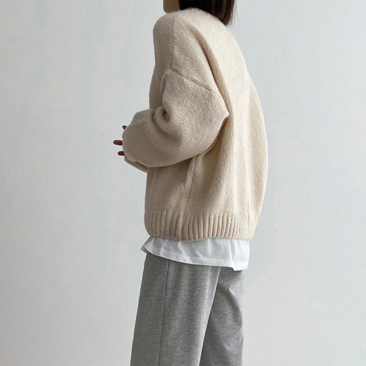 Women's Oversized Knit Sweater Crew Neck Ribbed Trim