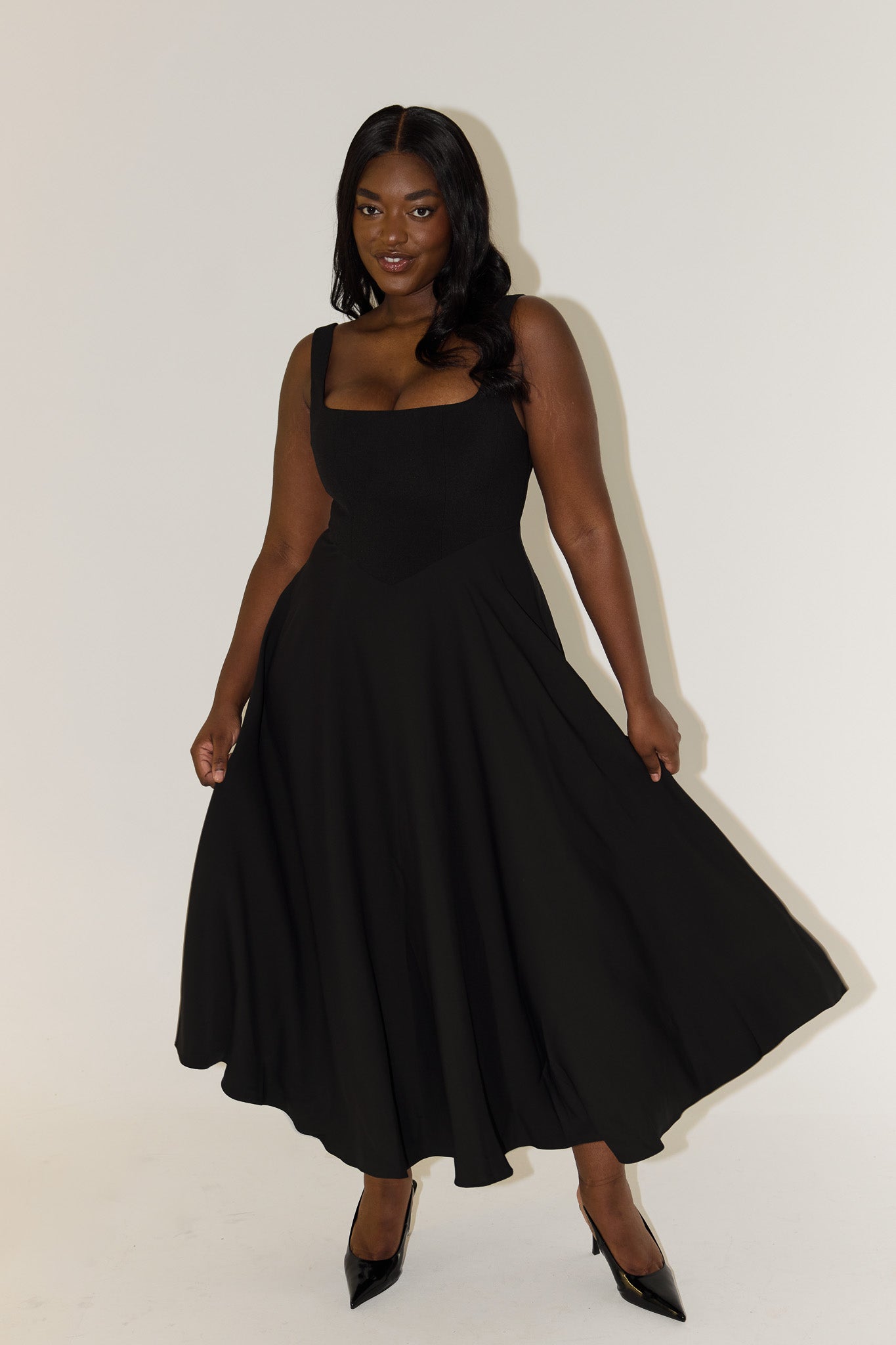 Elegant Casual Midi Dress