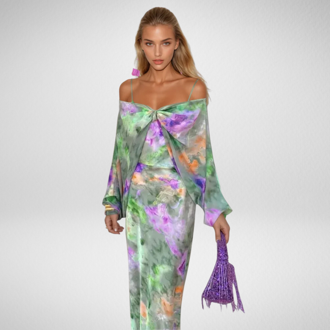 Elegant Flowing Formal Dress