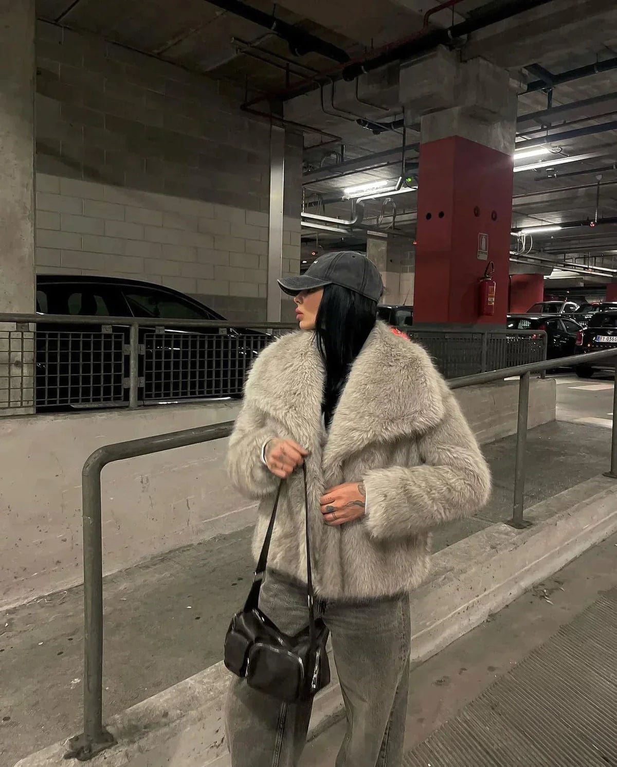 Women's Faux Fur Coat Warm Tan