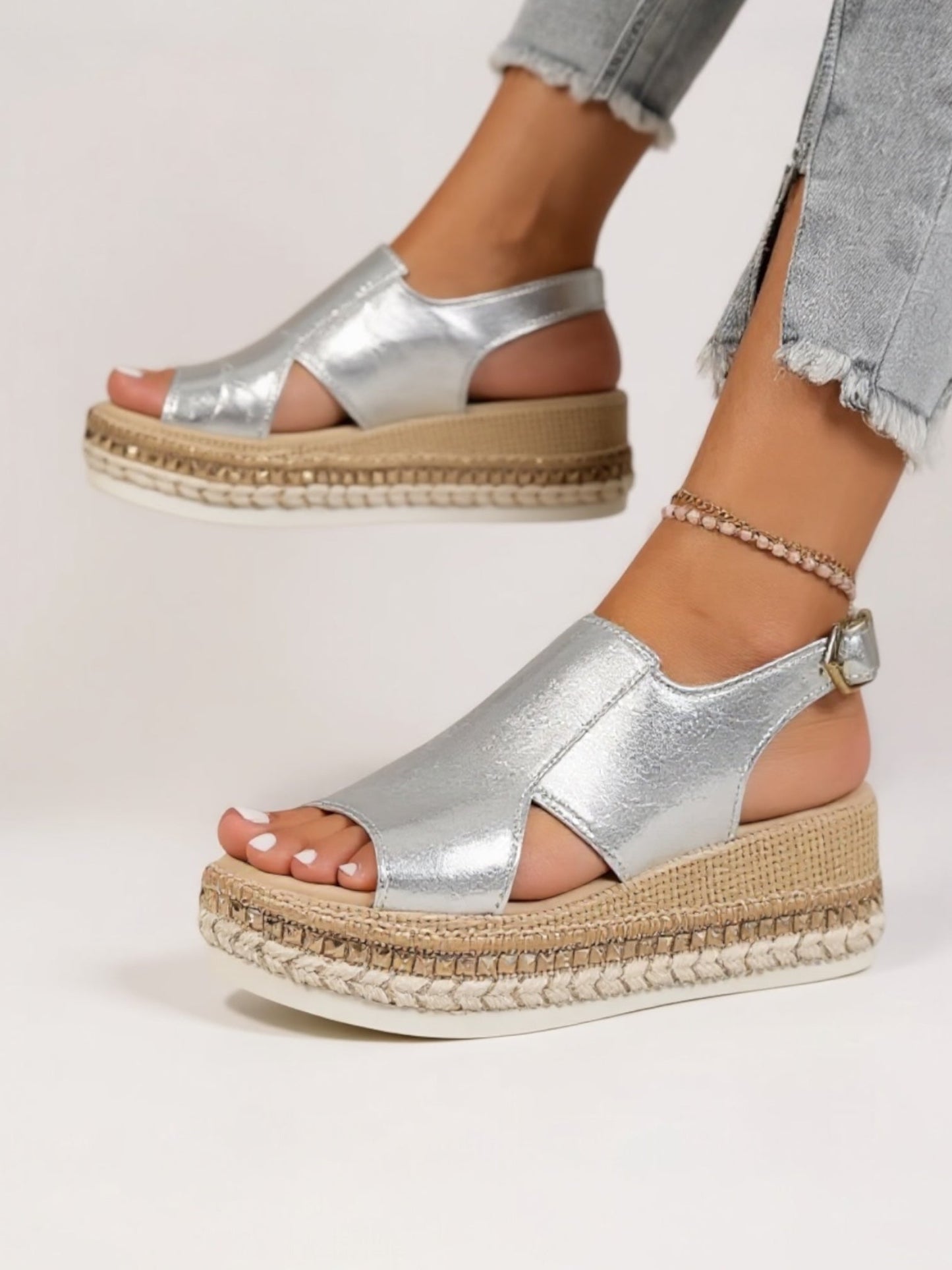Comfortable Women's Foam Platform Sandals