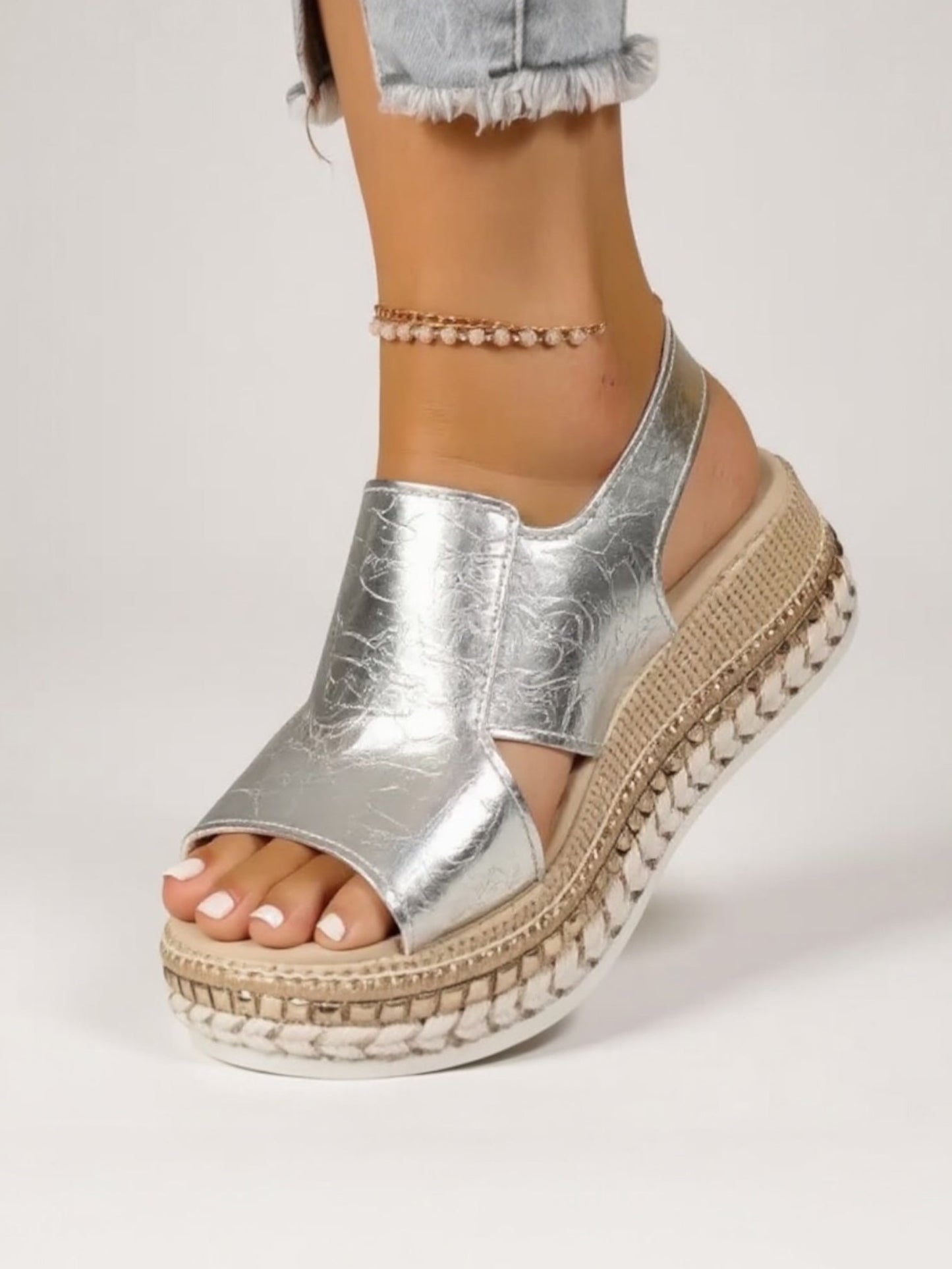 Comfortable Women's Foam Platform Sandals