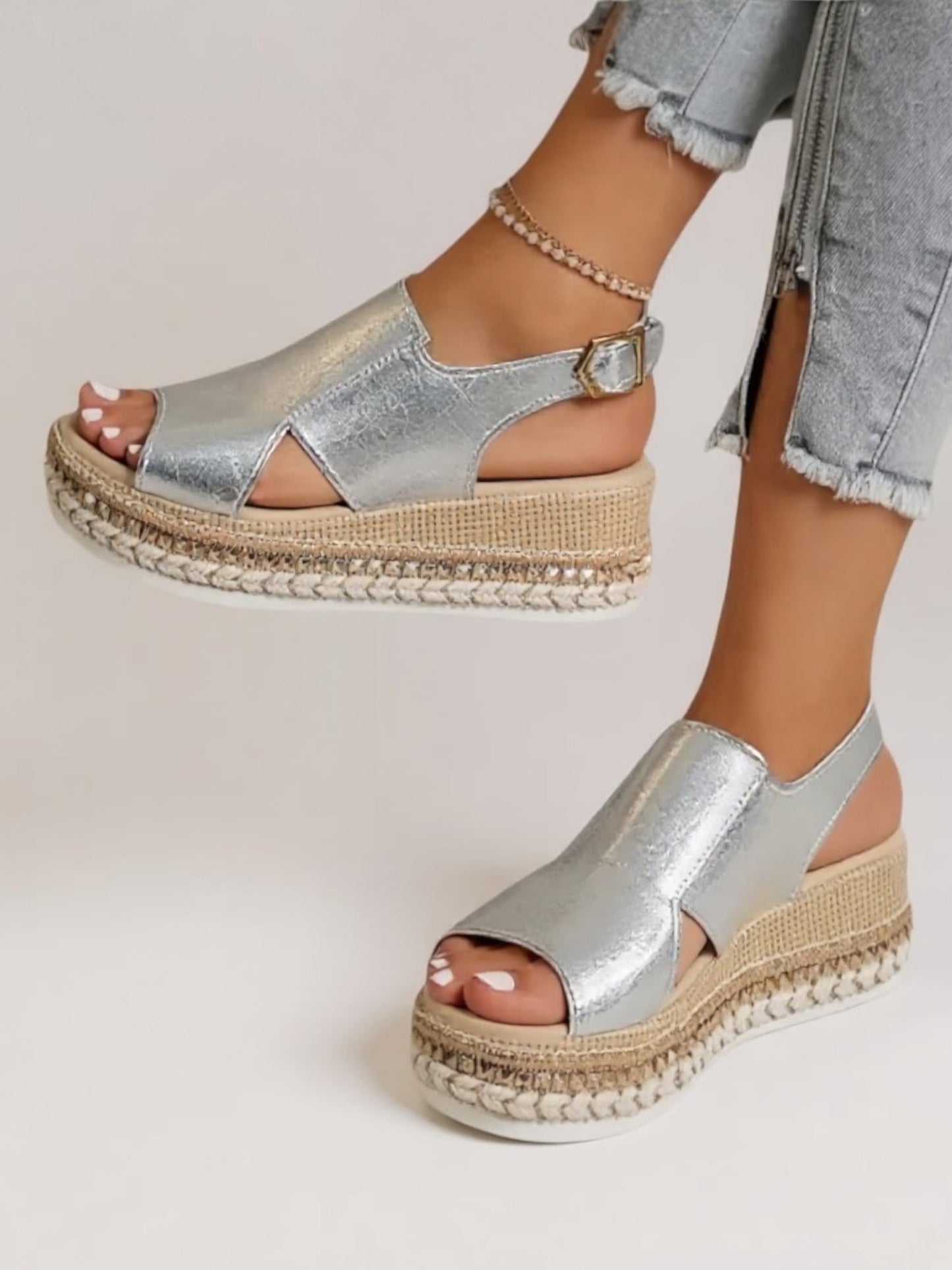 Comfortable Women's Foam Platform Sandals