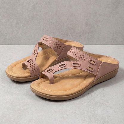 Relaxed Fit Women's Thong Sandals Perforated Metallic Accents