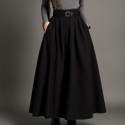 Women's Pleated Maxi Skirt - VibreMode