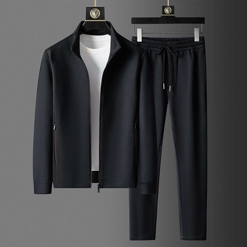 Comfortable Men's 2 Piece Athletic Wear Set - VibreMode