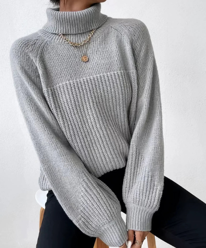 Women's Knitted Turtleneck Sweater - VibreMode