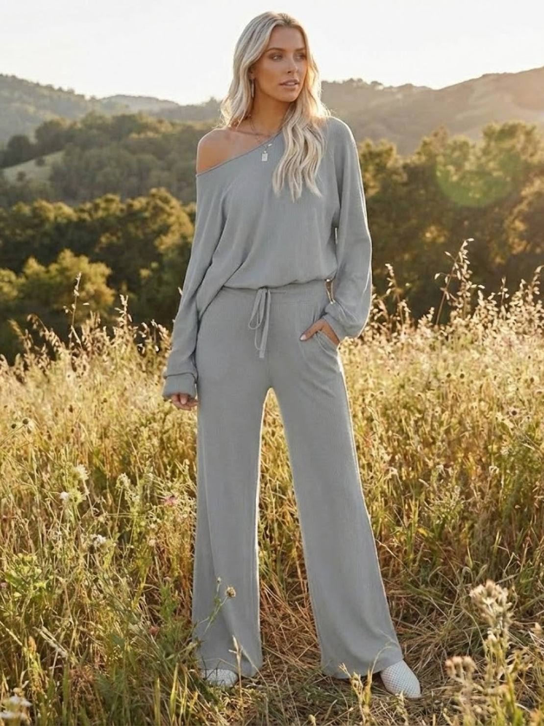 Cozy Women's Lounge Sweat Suit Set