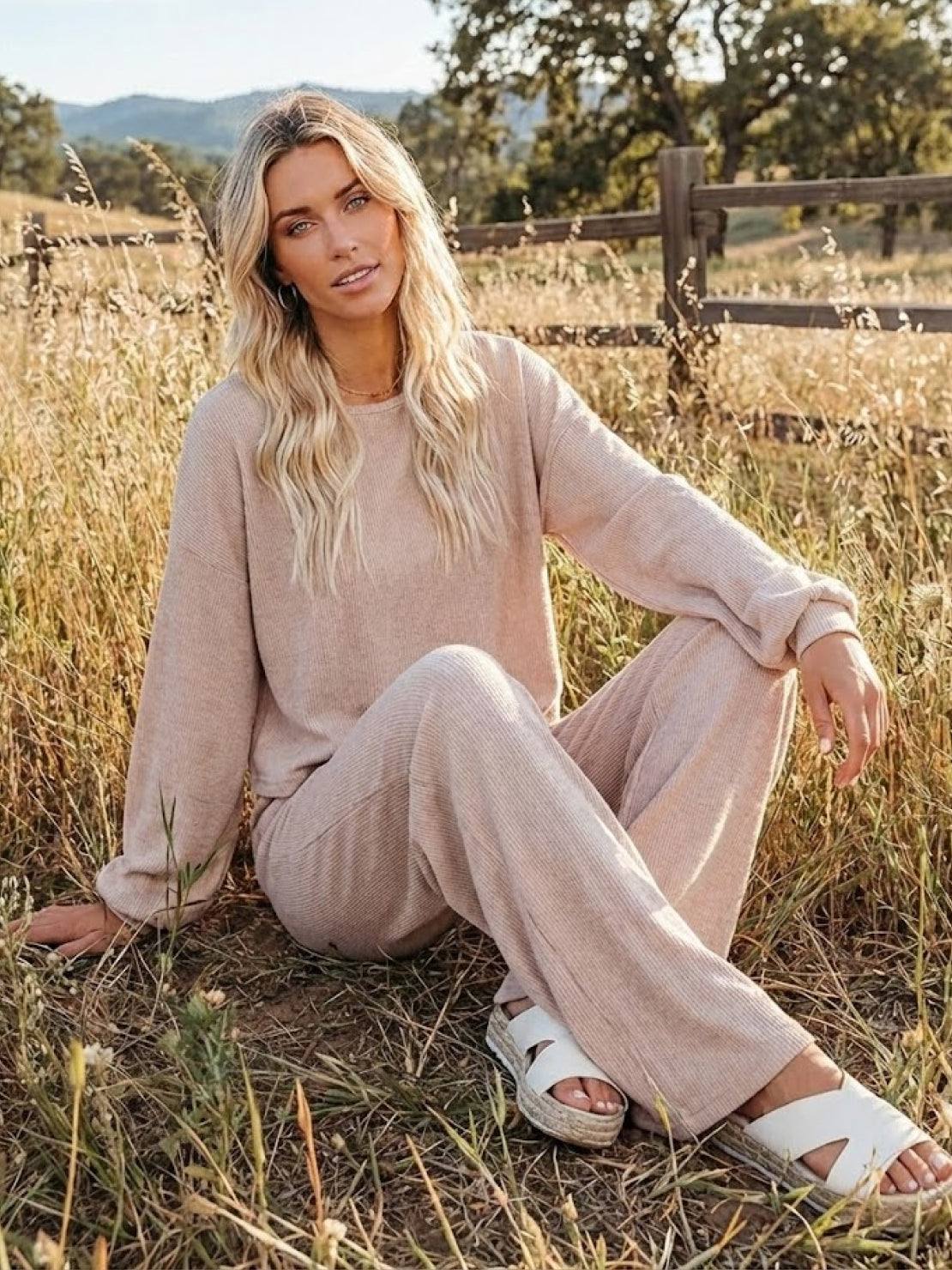Cozy Women's Lounge Sweat Suit Set