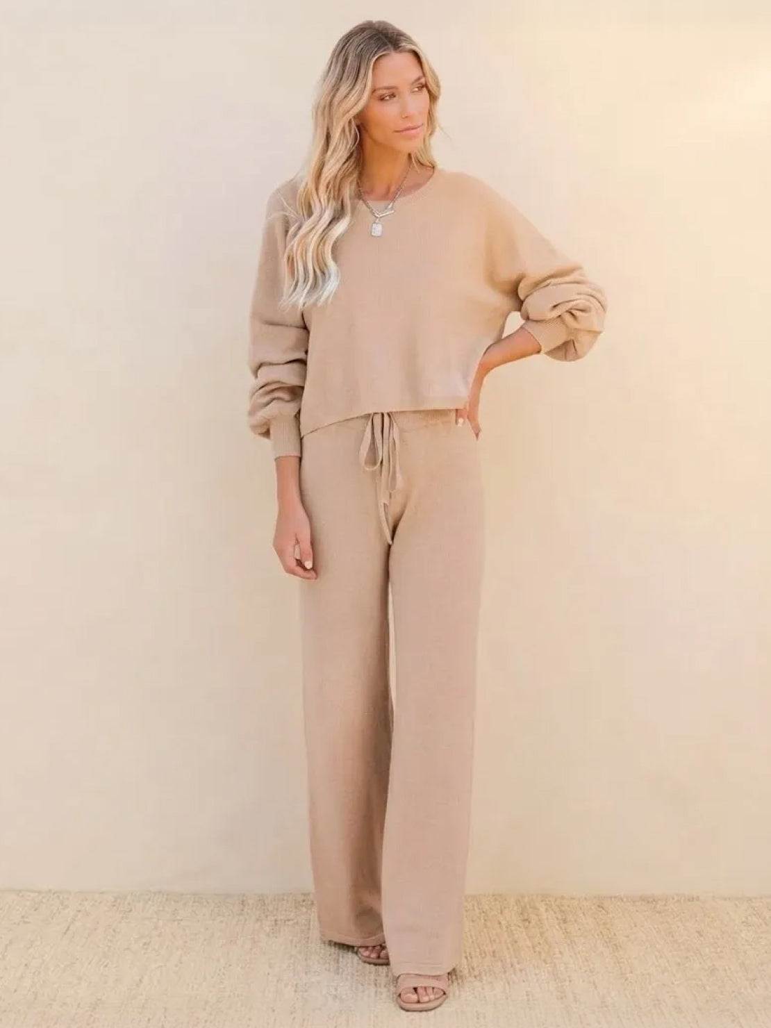 Cozy Women's Lounge Sweat Suit Set - VibreMode