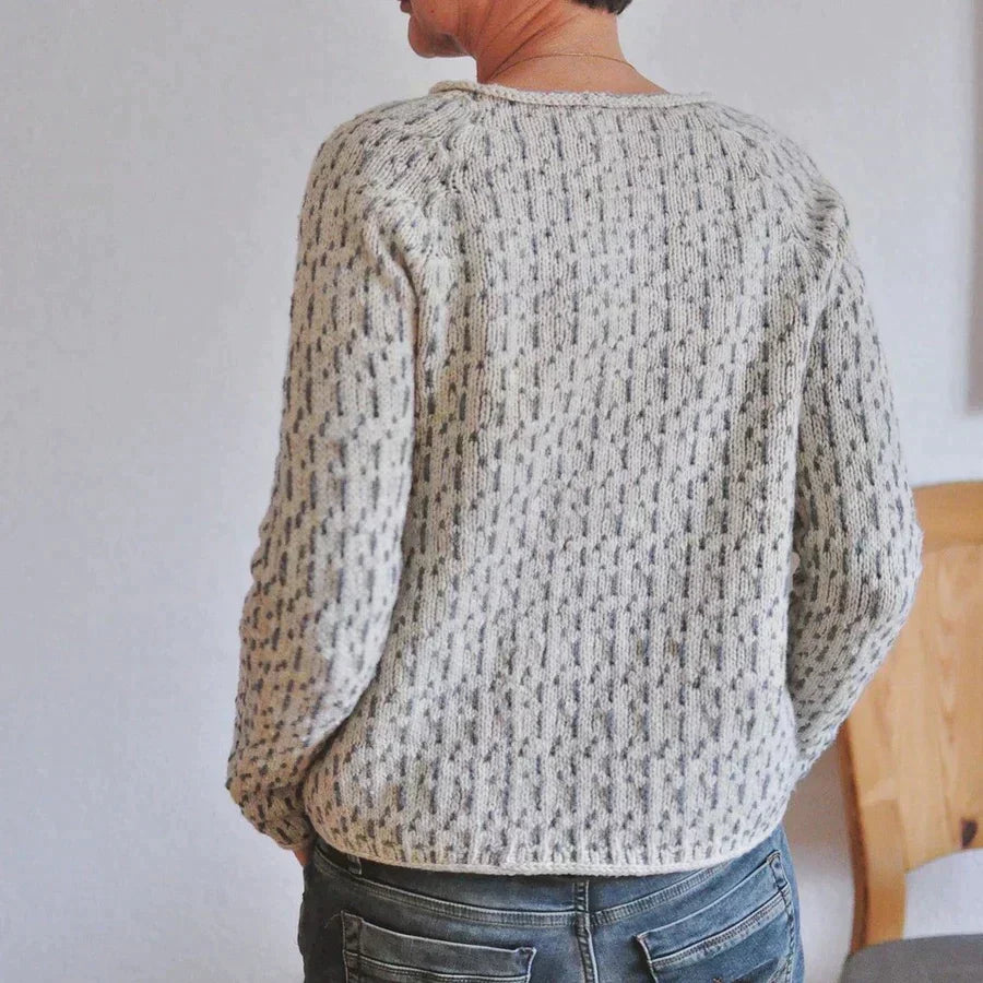 Cozy Women's Crew Neck Winter Sweater