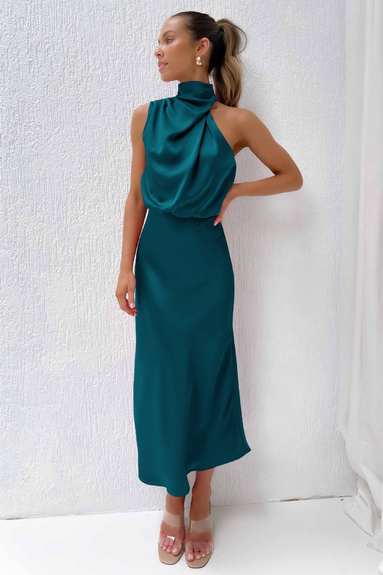 Elegant Women's Halter Evening Dress