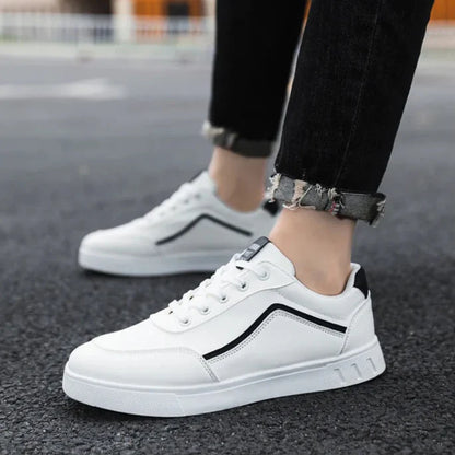 Fashionable Lace Up Sneakers