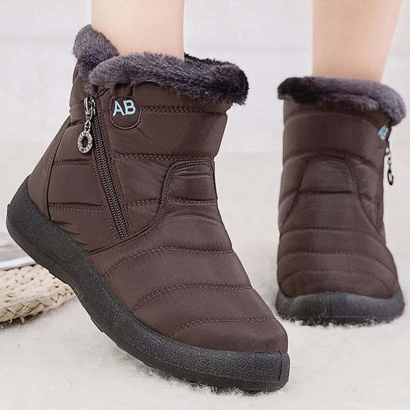 Women's Winter Snow Boots Comfortable Insulated Black