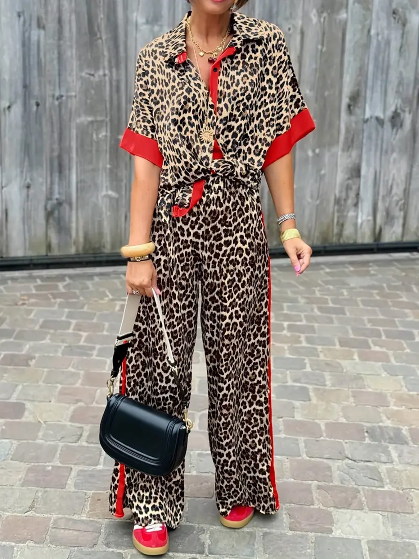 Comfortable Leopard Print Maxi Dress Outfit - VibreMode