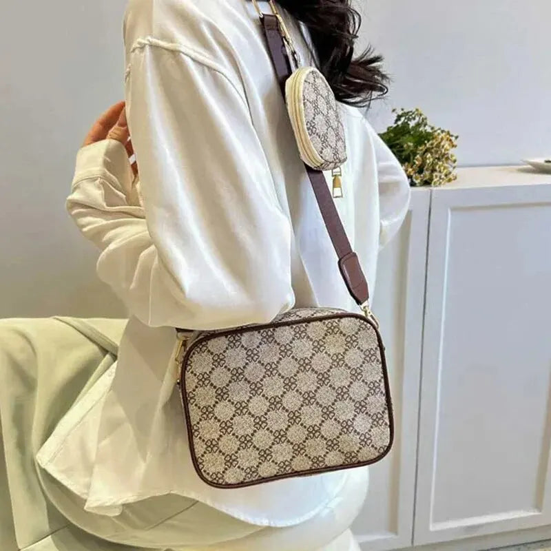 Petite Patterned Shoulder Bag - VibreMode