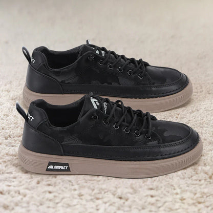 Men's Platform Skate Sneakers Lace-Up Contrast Sole Black