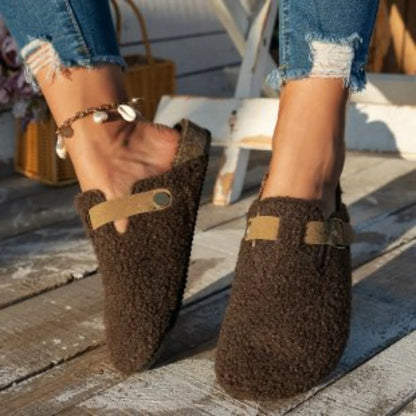 Women's Slip-On Slippers Soft Comfortable Buckle Detail Beige