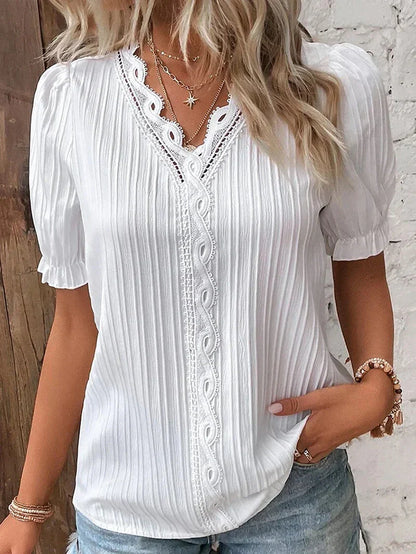 Beautiful Blouse with Charming Lace Details - VibreMode