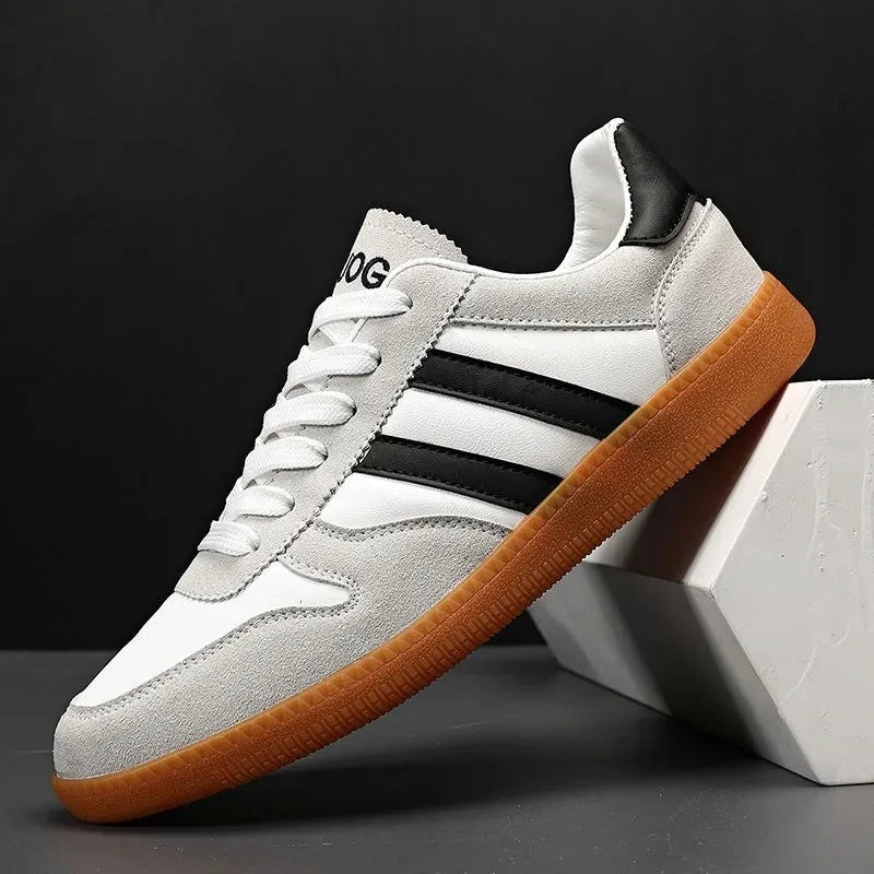 Hollis Men's Classic Stripe Sneakers