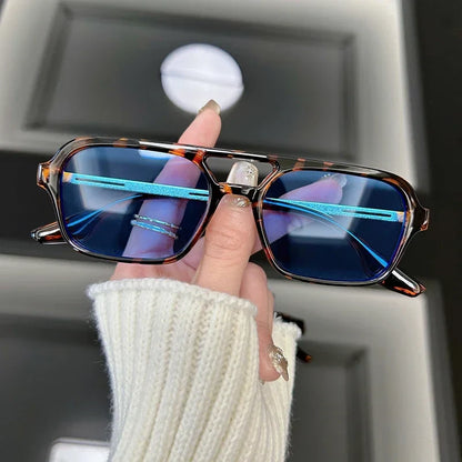Mimosa Women's Rectangular Sunglasses - VibreMode