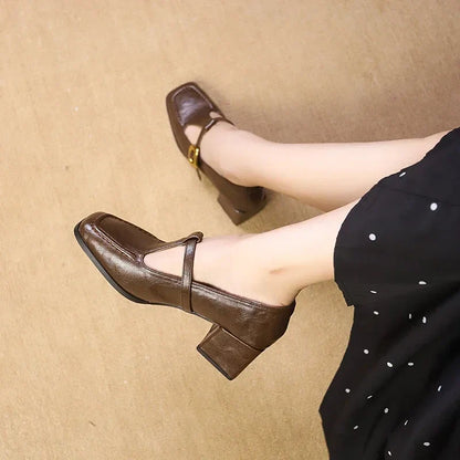 Classic Low Heel Mary Jane Shoes Gold Detail