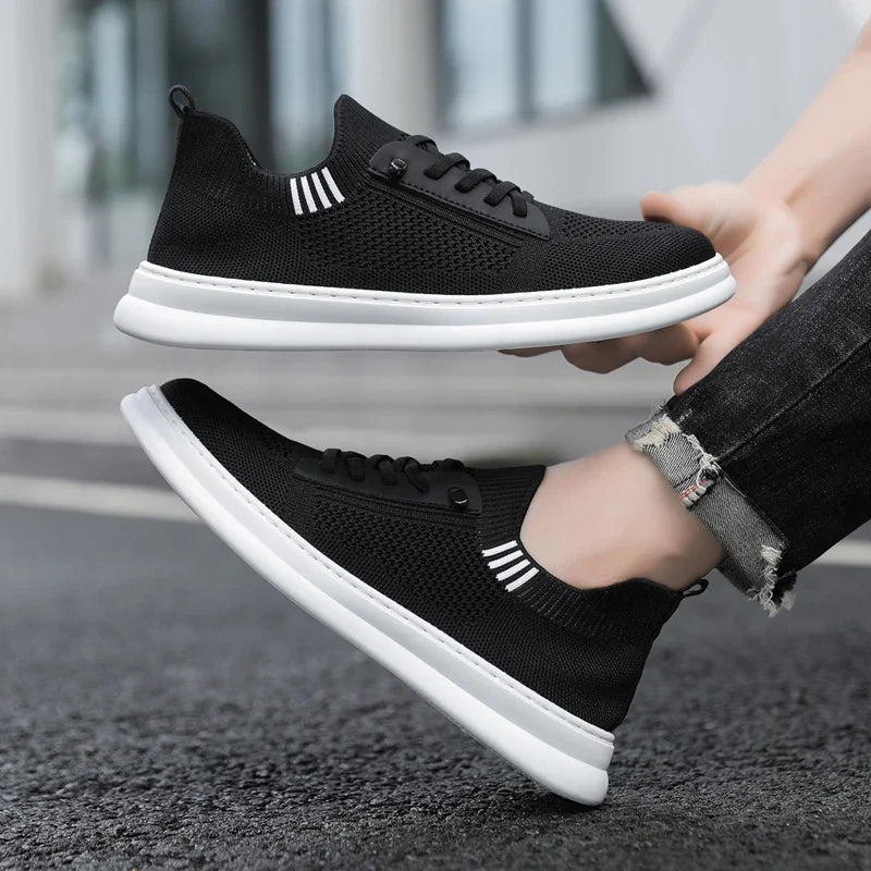 Sporty Moxar Running Shoes