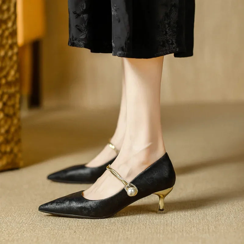 Low Heel Kitten Shoes