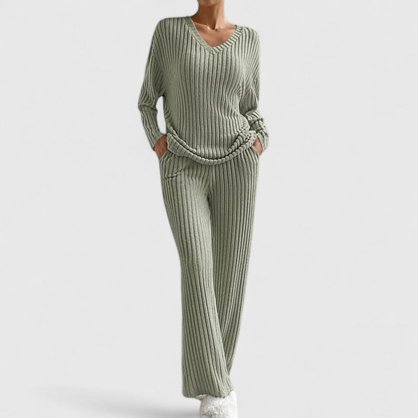 Cozy Women's Loose Fit Sleepwear Pajama Set
