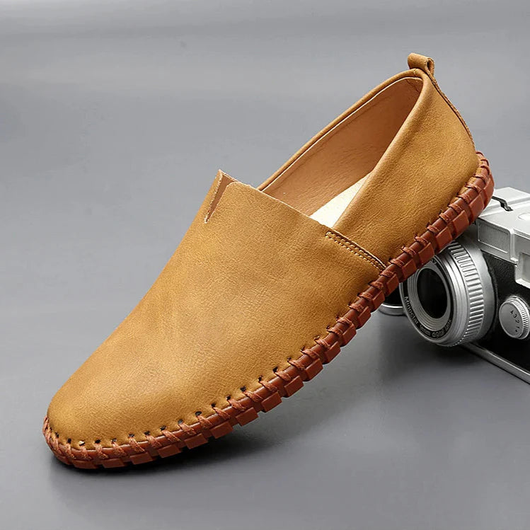 Comfortable Leather Loafers - VibreMode