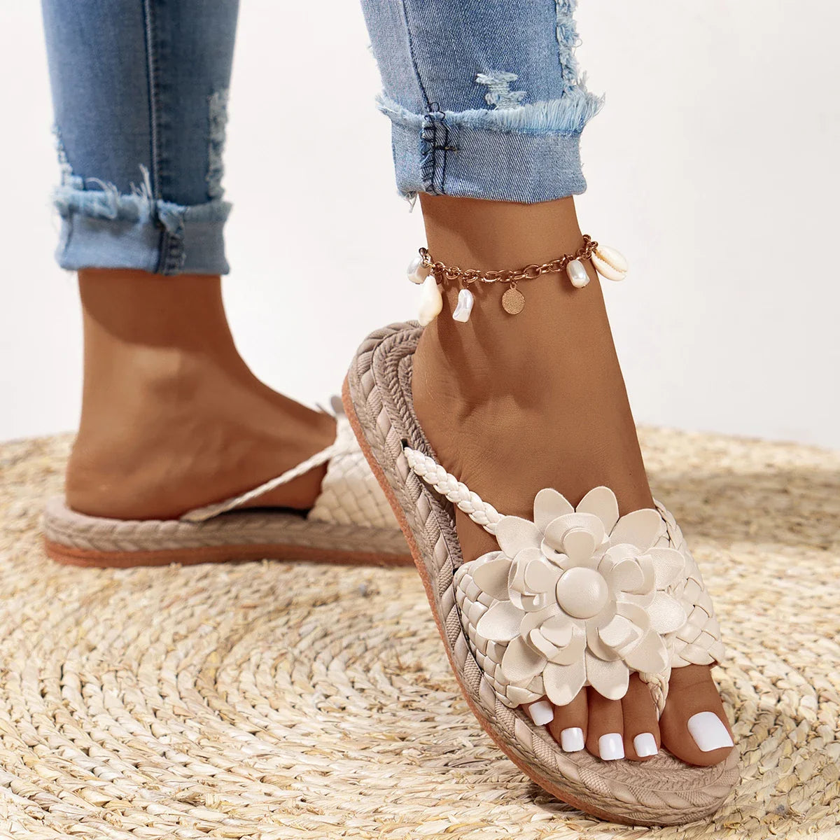 Comfortable Beach Flip Flops